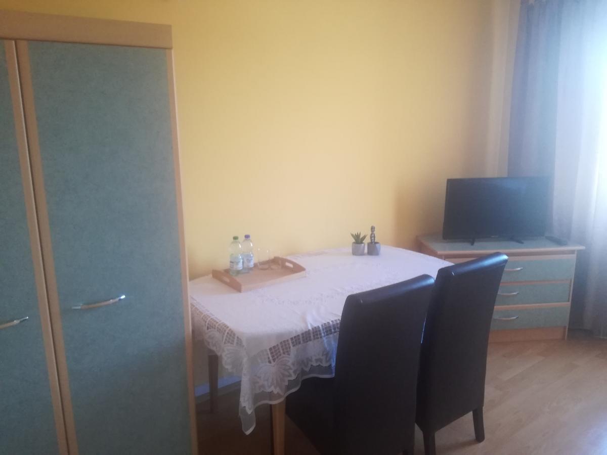 Restauracja - Hotel Nova Skepe Kültér fotó